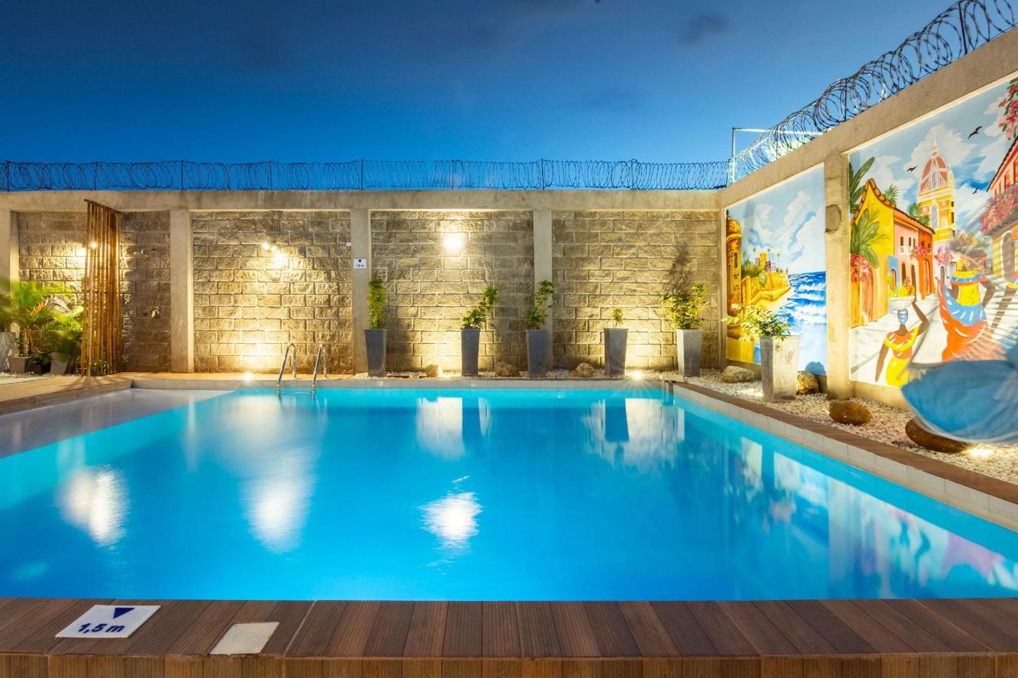 Amazing Beach House 13Br W/Pool & Staff Cartagena Luaran gambar