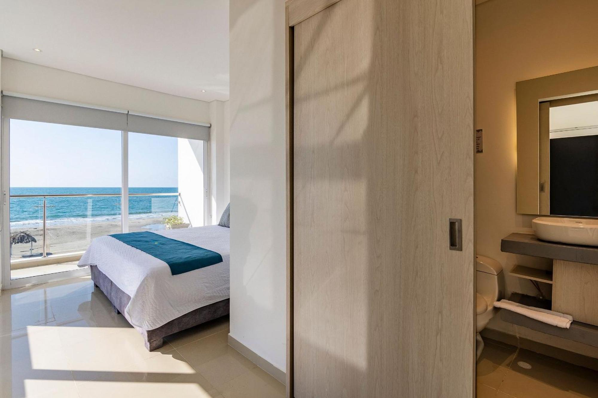 Amazing Beach House 13Br W/Pool & Staff Cartagena Luaran gambar